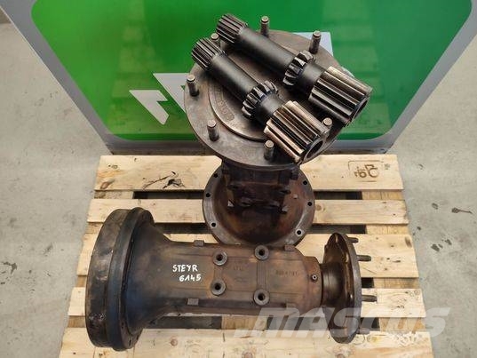 Steyr 6145 (5164731) portal axle Chassis and suspension