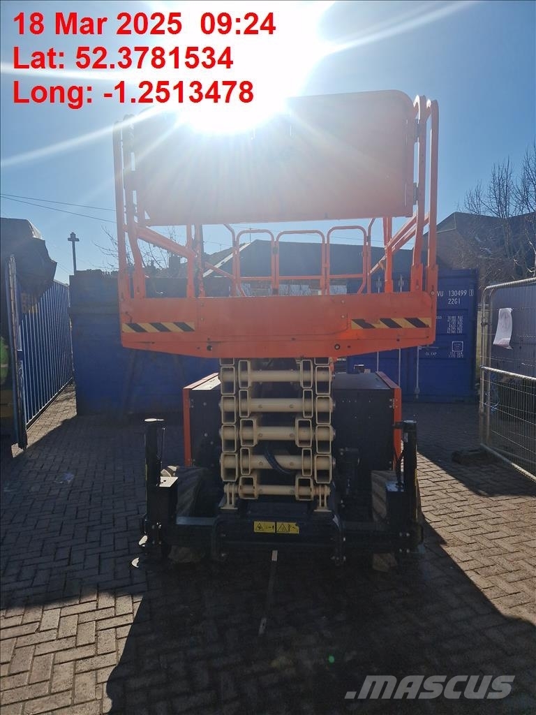 JLG ERT 4769 剪叉式升降机