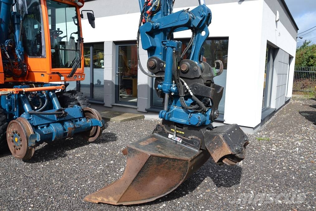 CAT M 323 F Колёсные экскаваторы