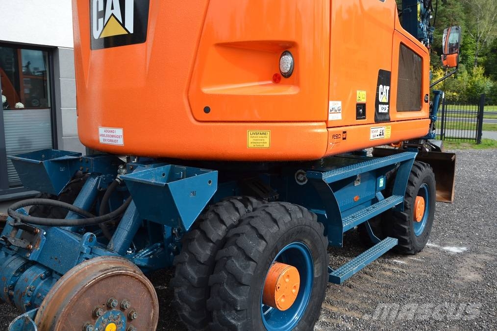 CAT M 323 F Колёсные экскаваторы