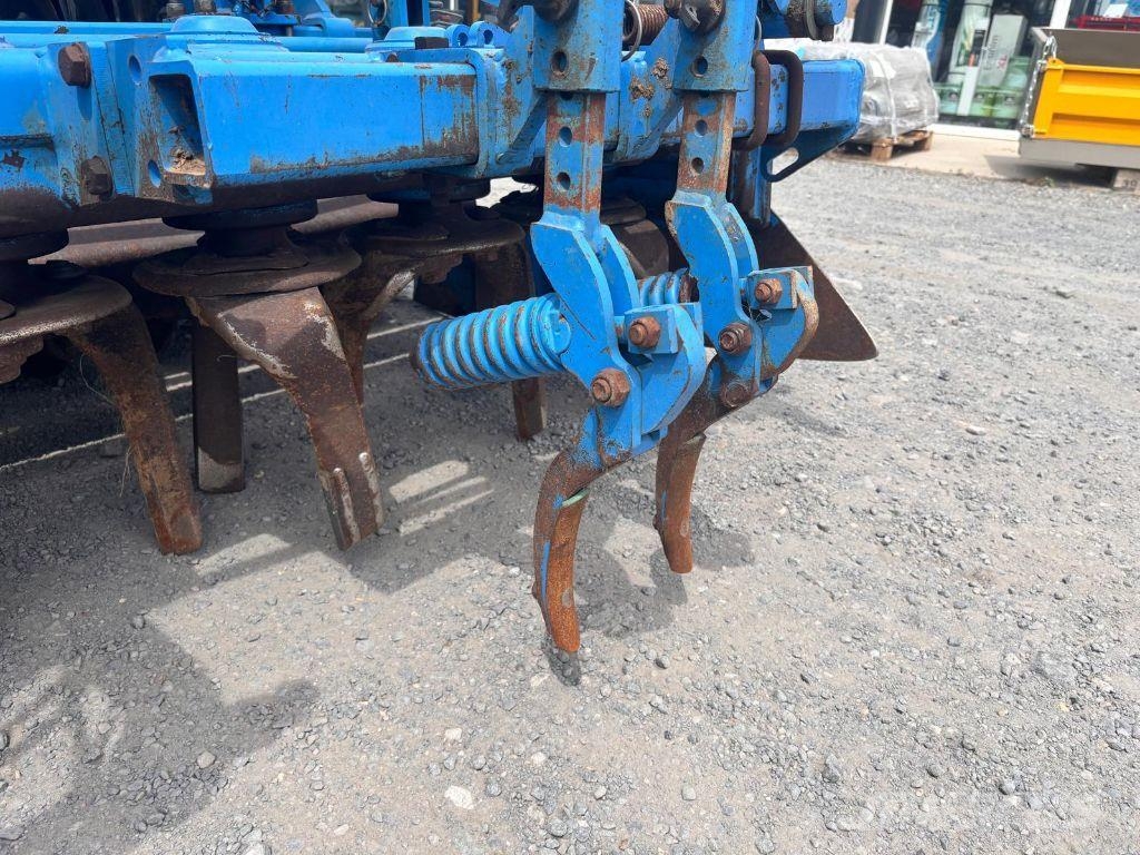 Lemken Combine de semis lemken / Saphir 7 + Zirkon 12 Perforadoras combinadas