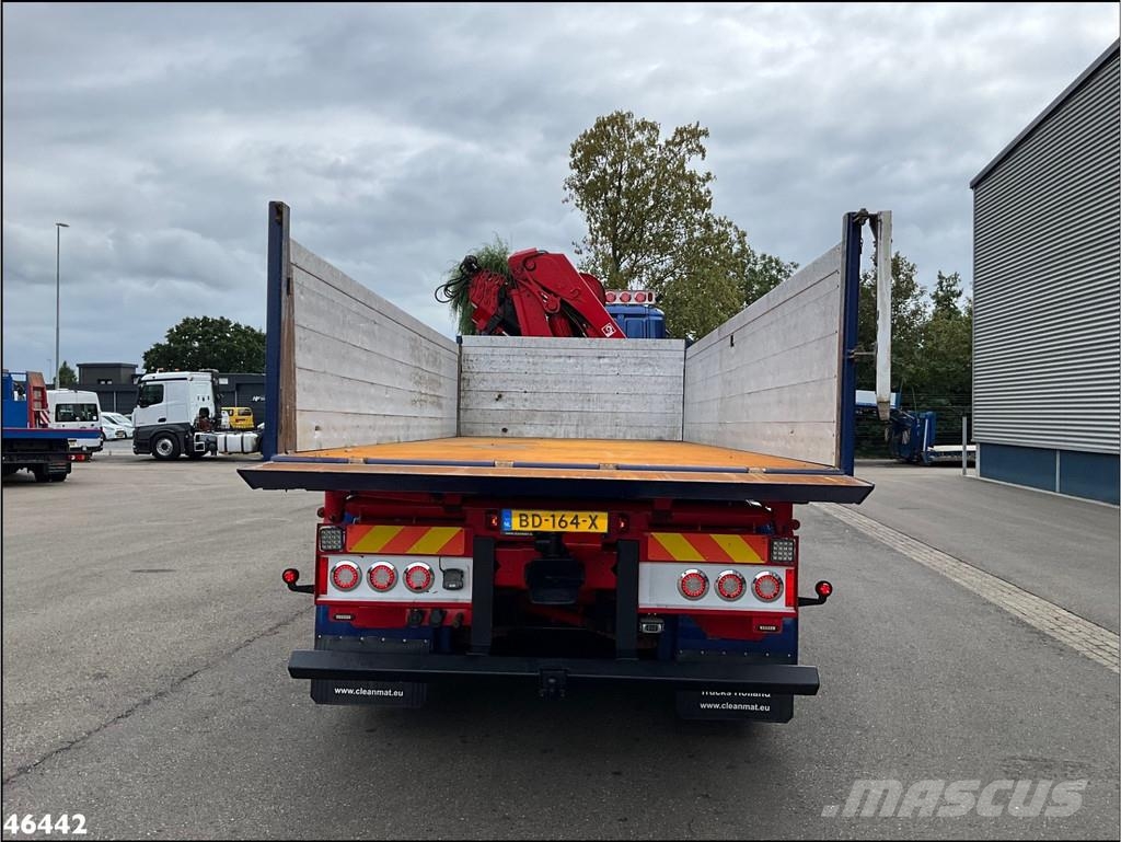 Scania R 560 V8 8x4 Retarder Hiab 24 Tonmeter laadkraan Camion benne