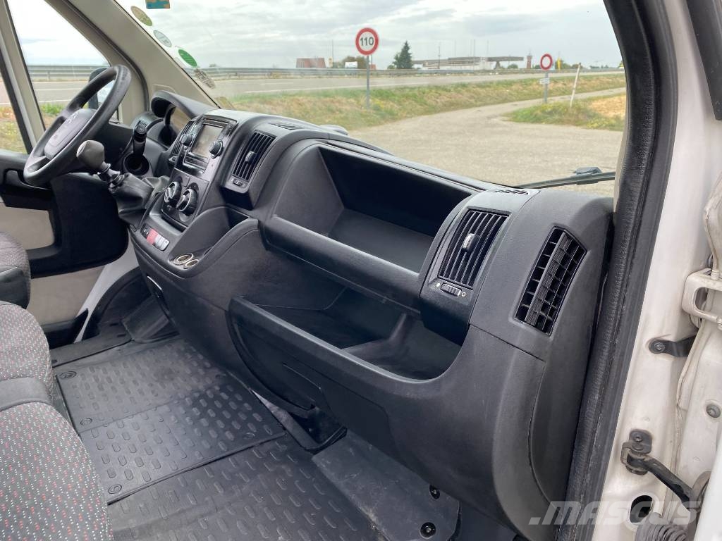 Citroën JUMPER 2.0BlueHdi 160 Carte Grise Française Utilitaire