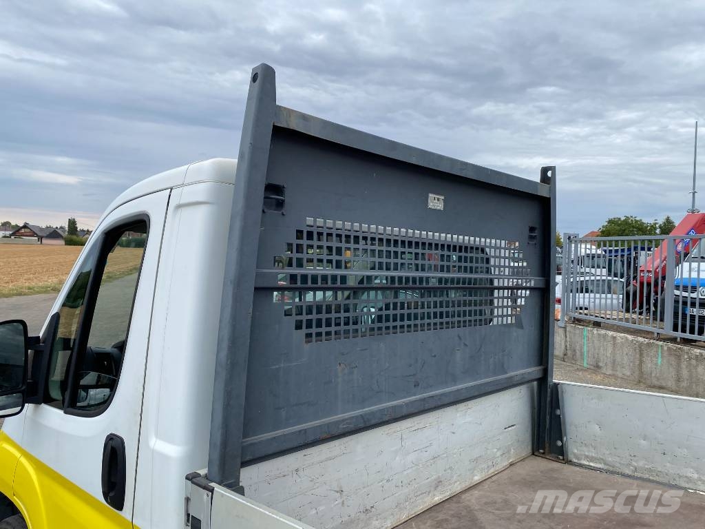 Citroën JUMPER 2.0BlueHdi 160 Carte Grise Française Utilitaire