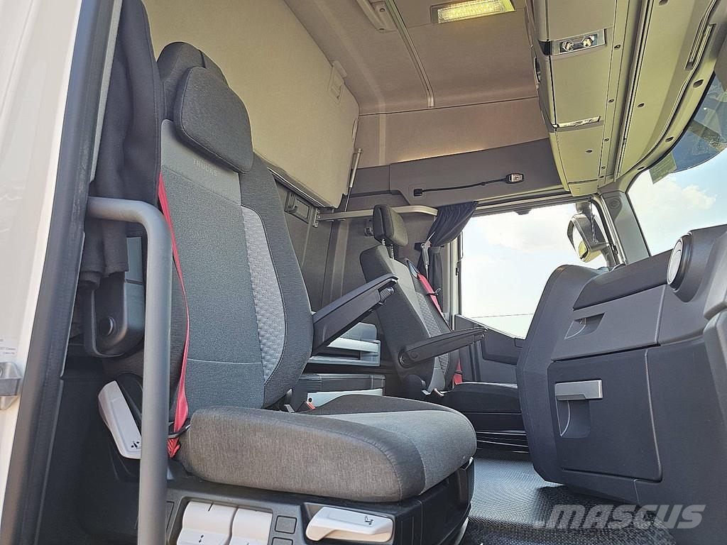 Renault T 480 X-LOW MEGA وحدات الجر