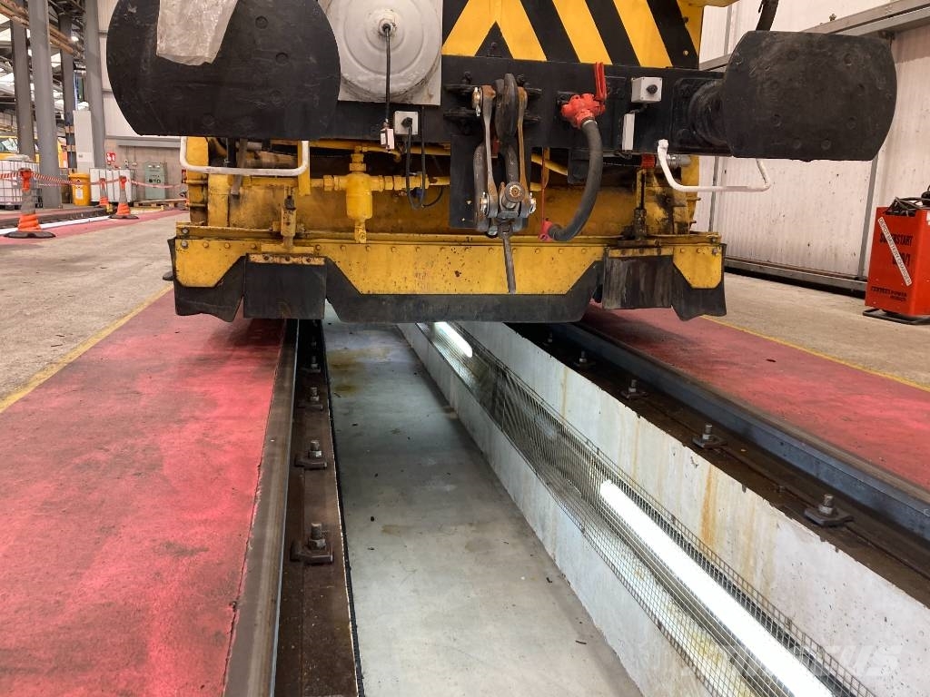 Plasser and Theurer USP 5000 C Regulator Régaleuse Održavanje železničkih pruga