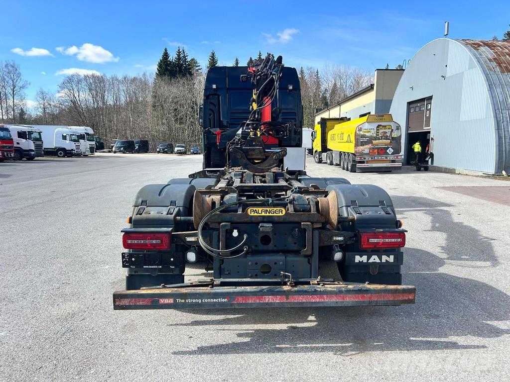 MAN TGS 26.460 6X2*4 EURO6 + PALFINGER CRANE Treileri ar āķi
