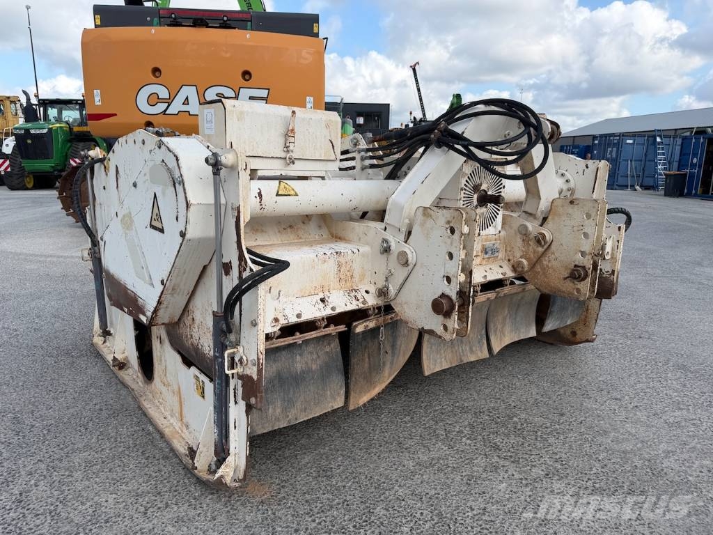 Wirtgen WS2500 Stabilisator Veiskrape