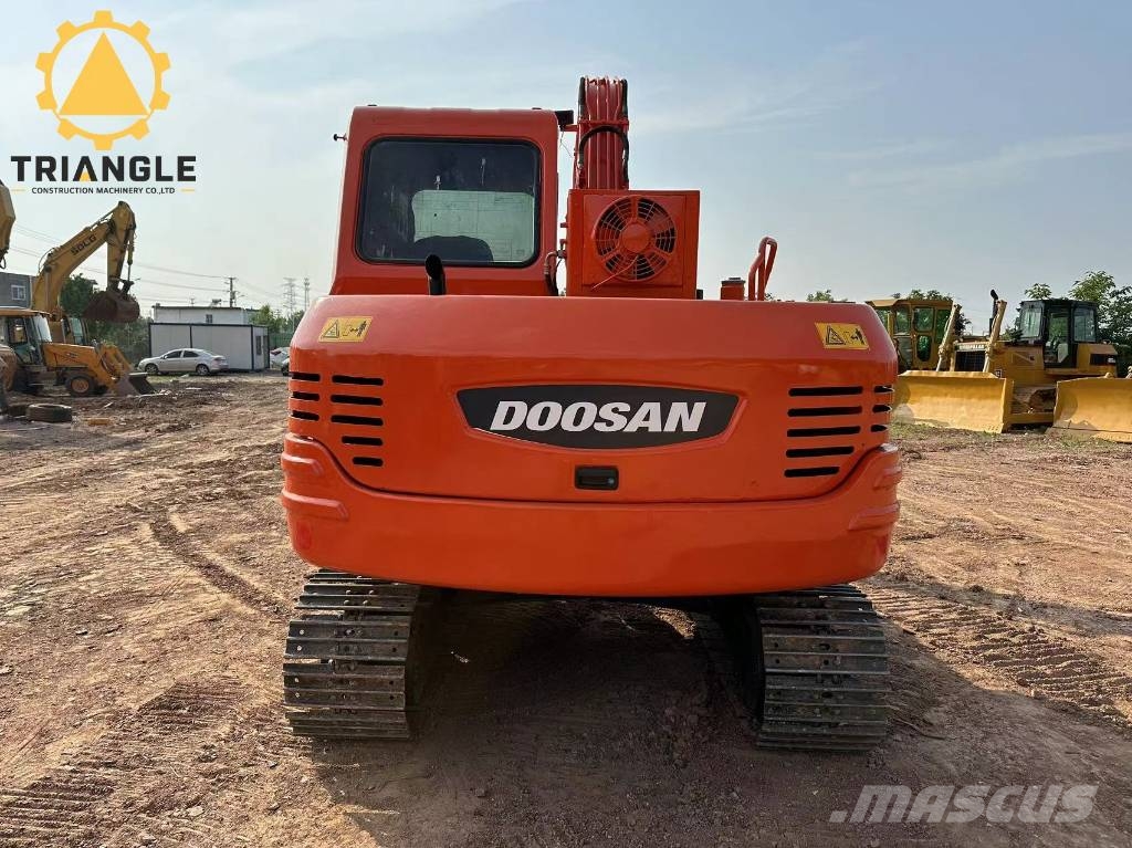Doosan DH 80 Bagri goseničarji
