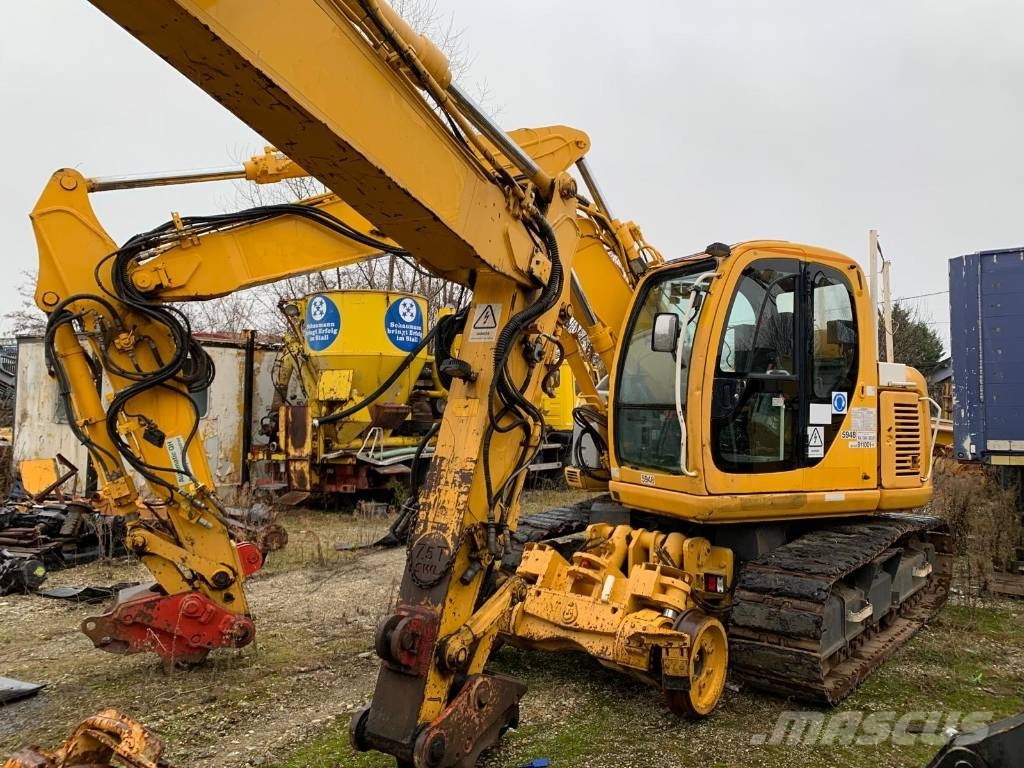 New Holland E 135 SR-1ES RAILWAY حفارات زحافة