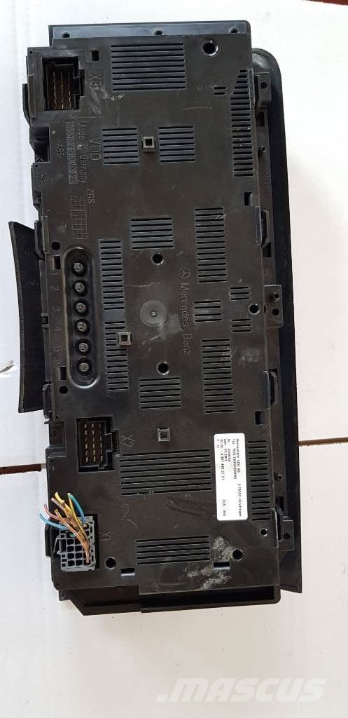 Mercedes-Benz Actros Electronics