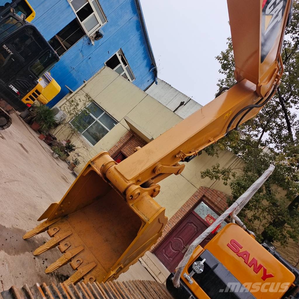 CAT 320 D2 - 28th Anniversary Promotion Price Excavadoras de cadenas