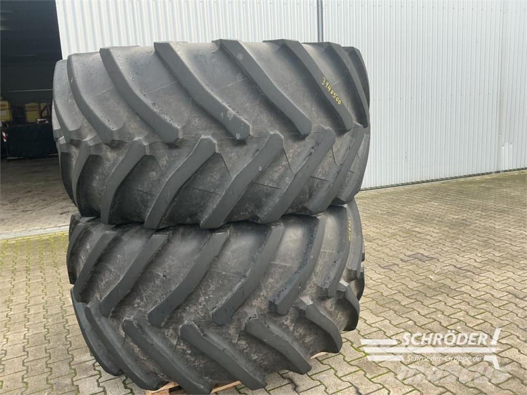Trelleborg 2X 900/60R32 TRELLEBORG ( FENDT KATANA ) Rodado duplo