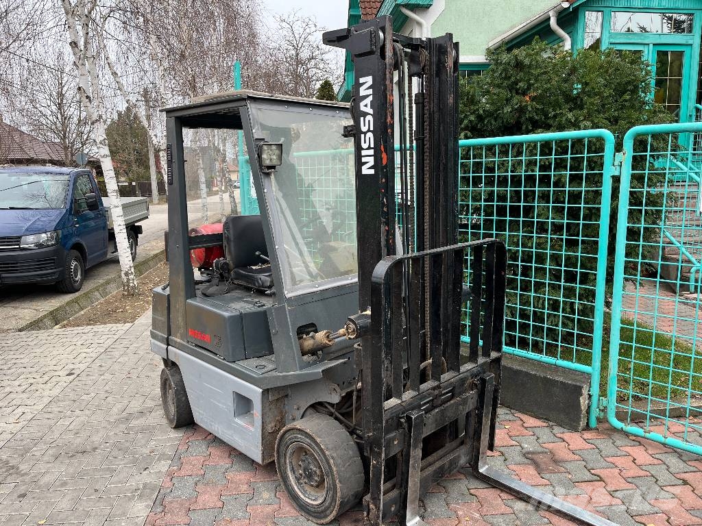 Nissan NF01-A15U V-4271 IO Газовые погрузчики