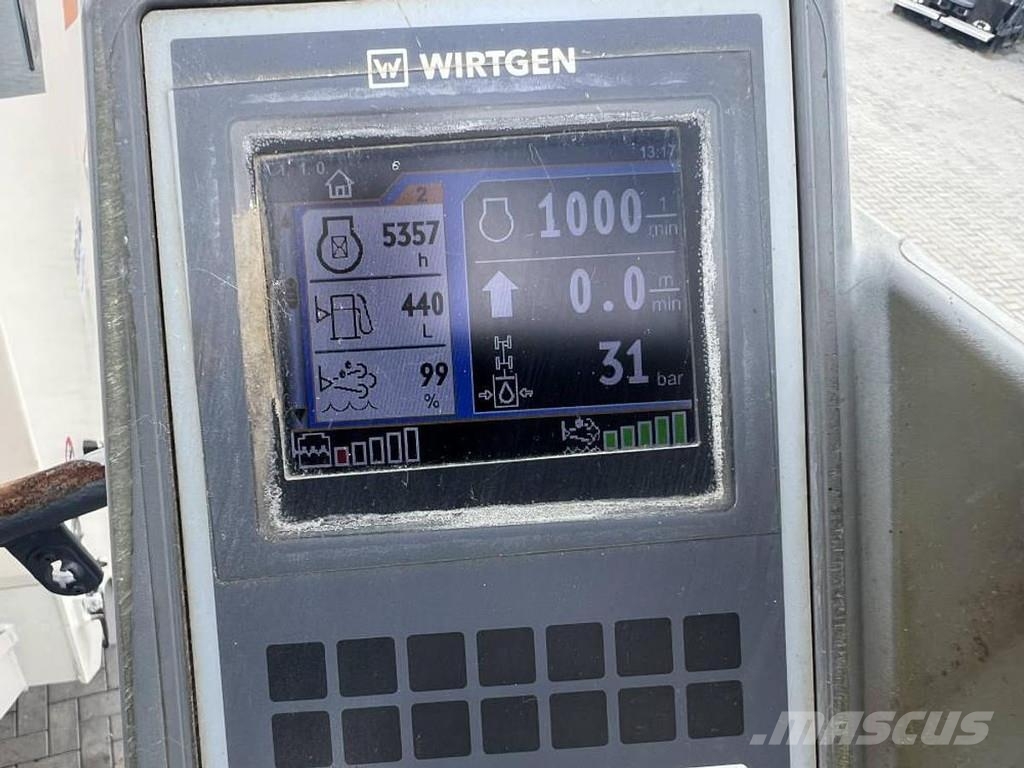Wirtgen W 100 CFi Asphaltfräsen
