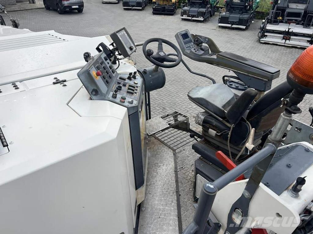 Wirtgen W 100 CFi Asphaltfräsen