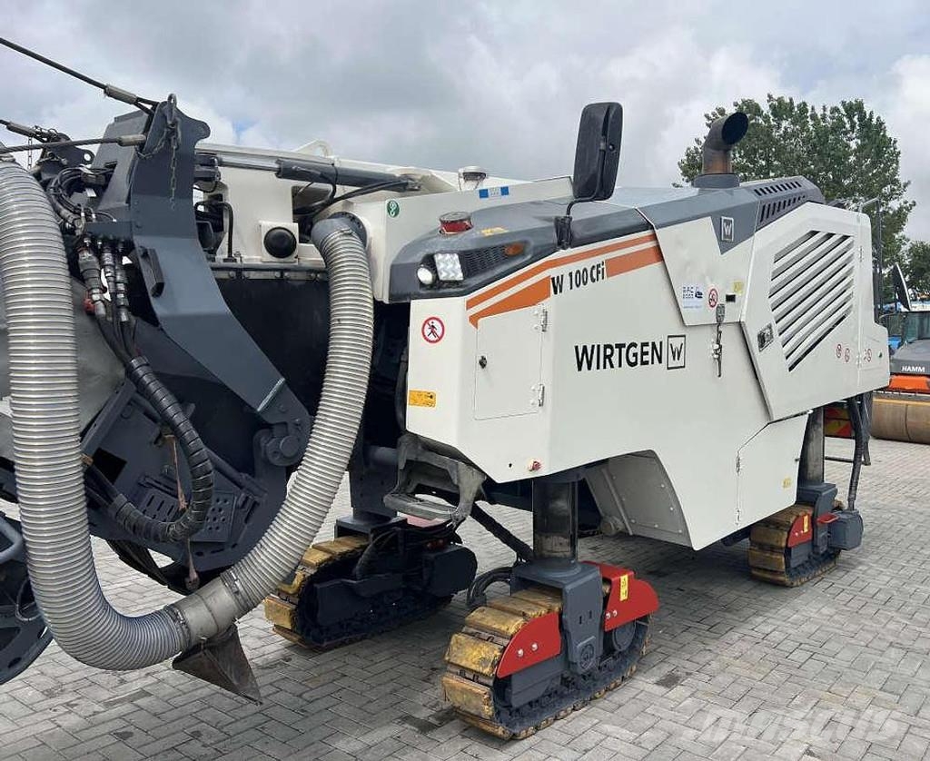 Wirtgen W 100 CFi Asphaltfräsen