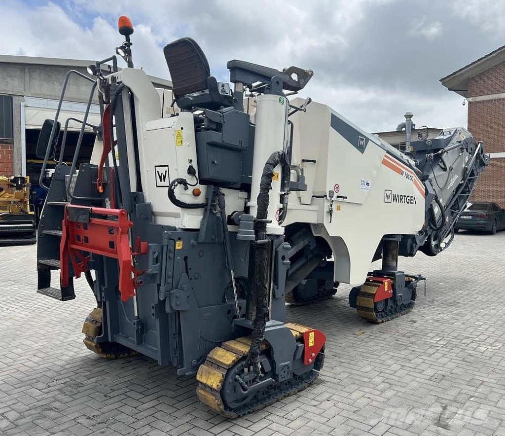 Wirtgen W 100 CFi Asfaldi külmfreesimise masinad