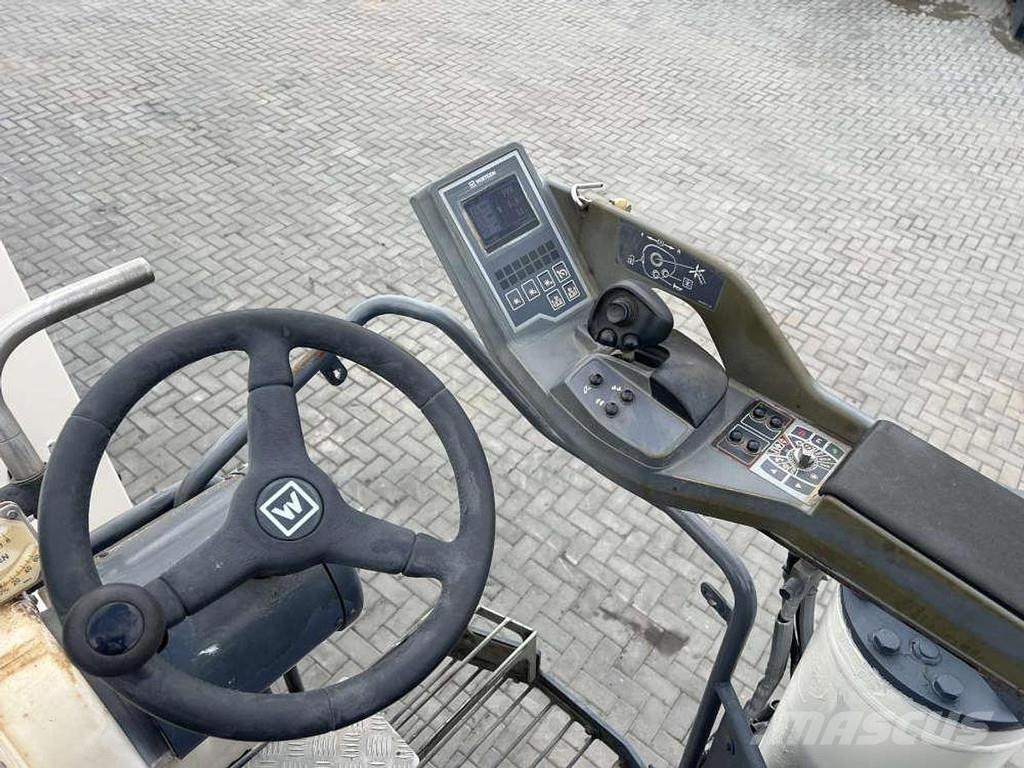 Wirtgen W 100 CFi Asfaldi külmfreesimise masinad
