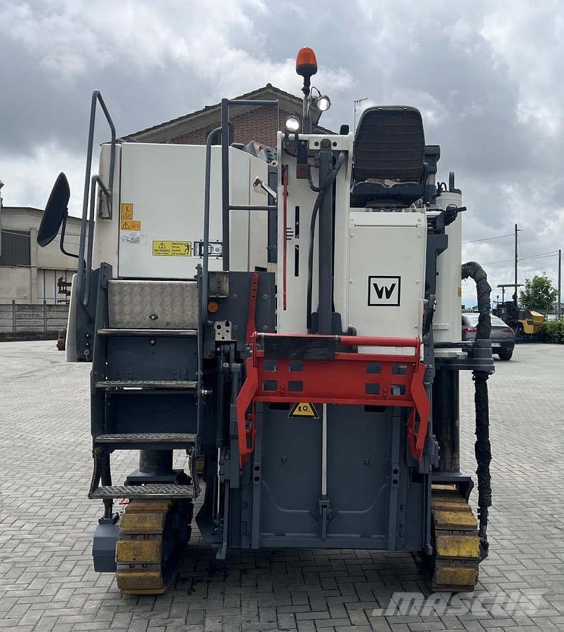 Wirtgen W 100 CFi Asfaldi külmfreesimise masinad