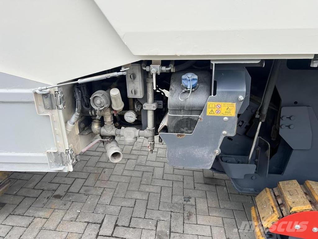 Wirtgen W 100 CFi Asphaltfräsen
