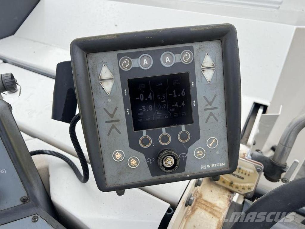 Wirtgen W 100 CFi Asphaltfräsen