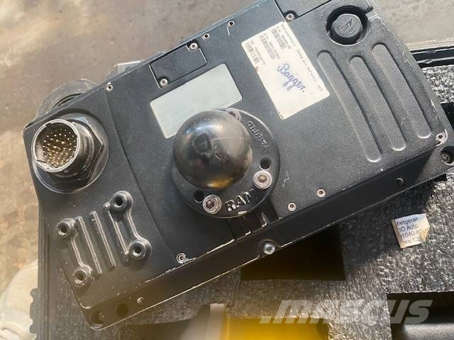 CAT M 315 F VAH 3D Dual Trimble Steuerung (12000966) Колісні екскаватори