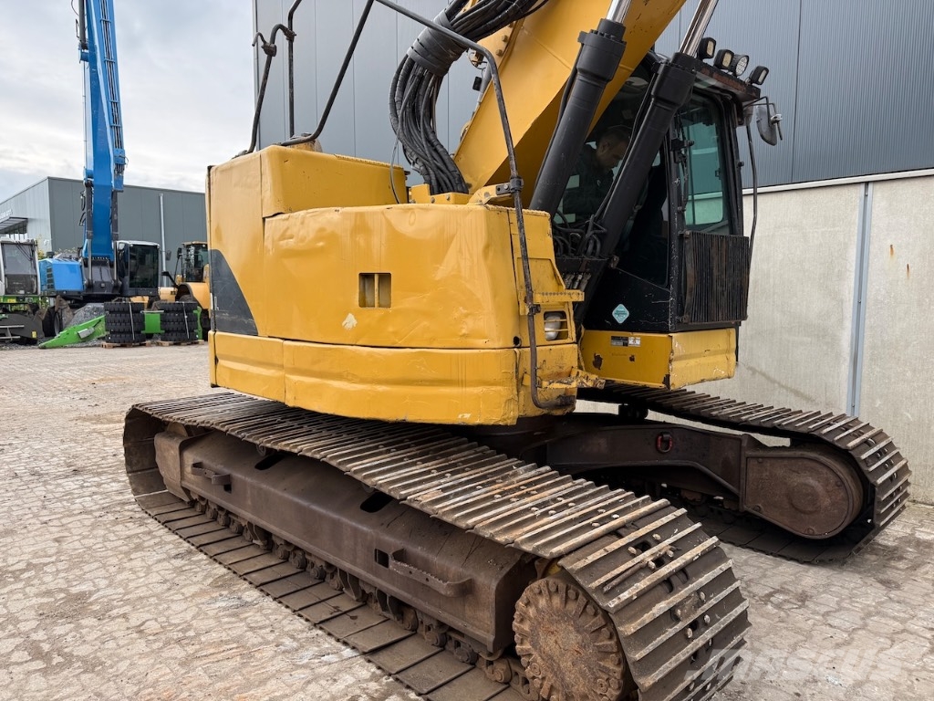 CAT 321 D LCR - 321 D - 320 D Roomikekskavaatorid