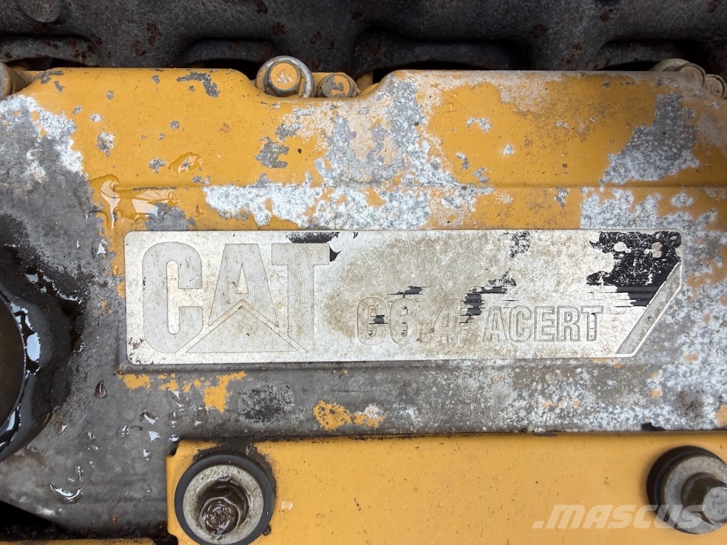 CAT 321 D LCR - 321 D - 320 D Roomikekskavaatorid