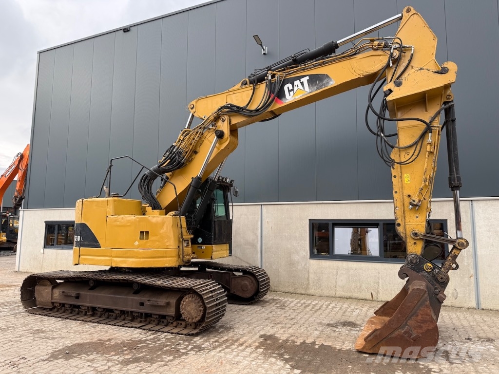 CAT 321 D LCR - 321 D - 320 D Roomikekskavaatorid
