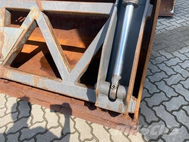 Seiler (2654) 2.5 cbm Seiler Schaufel / bucket Buckets