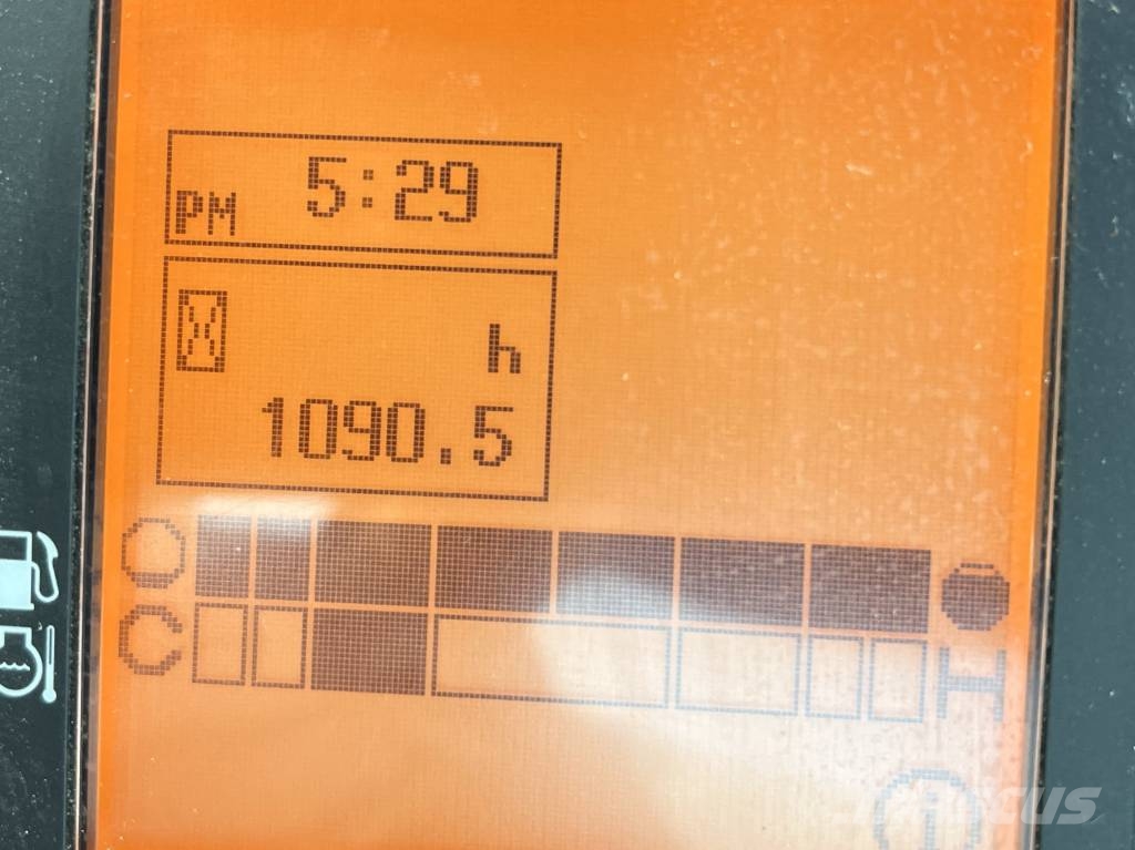Yanmar VIO33-6 V-4279 IO 反鏟裝載機