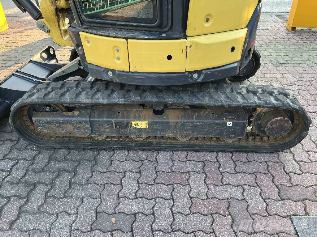 Yanmar VIO33-6 V-4279 IO 反鏟裝載機