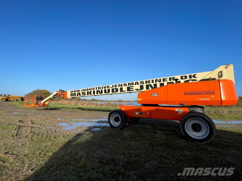JLG 1500 SJ Teleskopiniai keltuvai