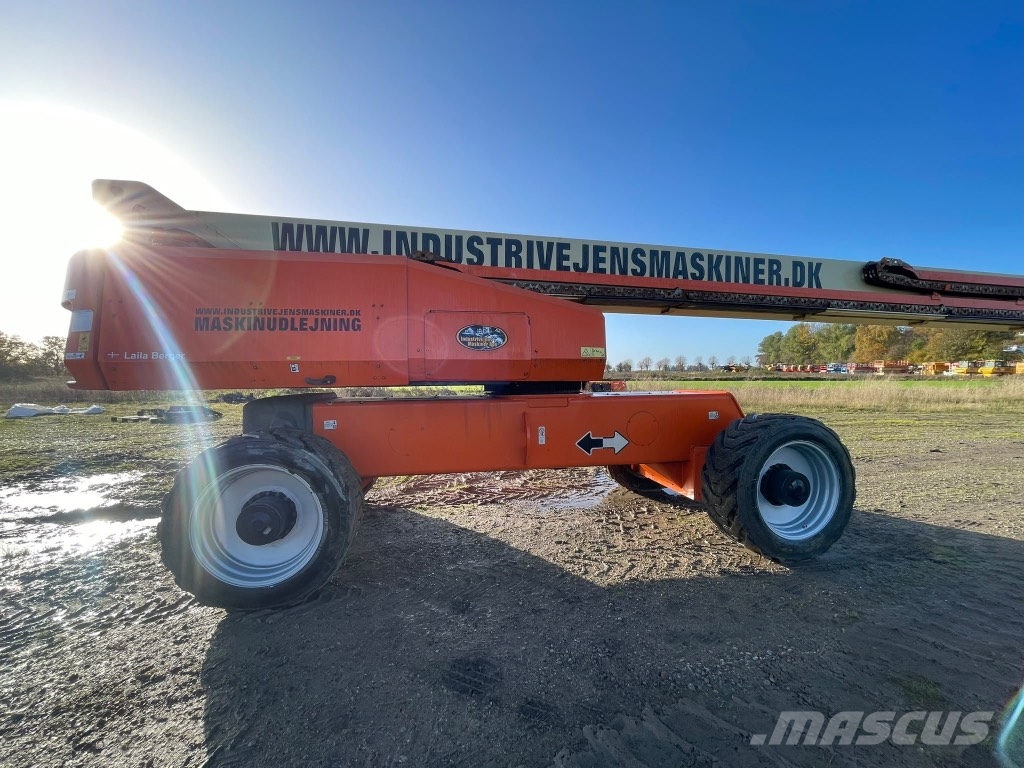 JLG 1500 SJ Teleskopiniai keltuvai