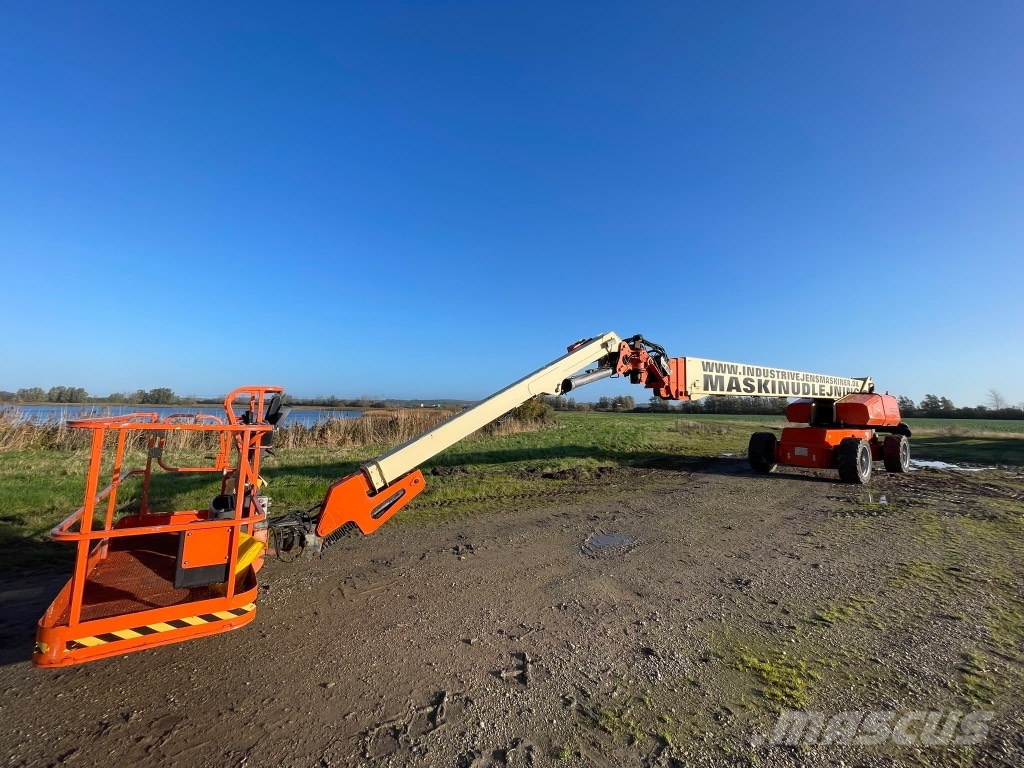 JLG 1500 SJ Teleskopiniai keltuvai