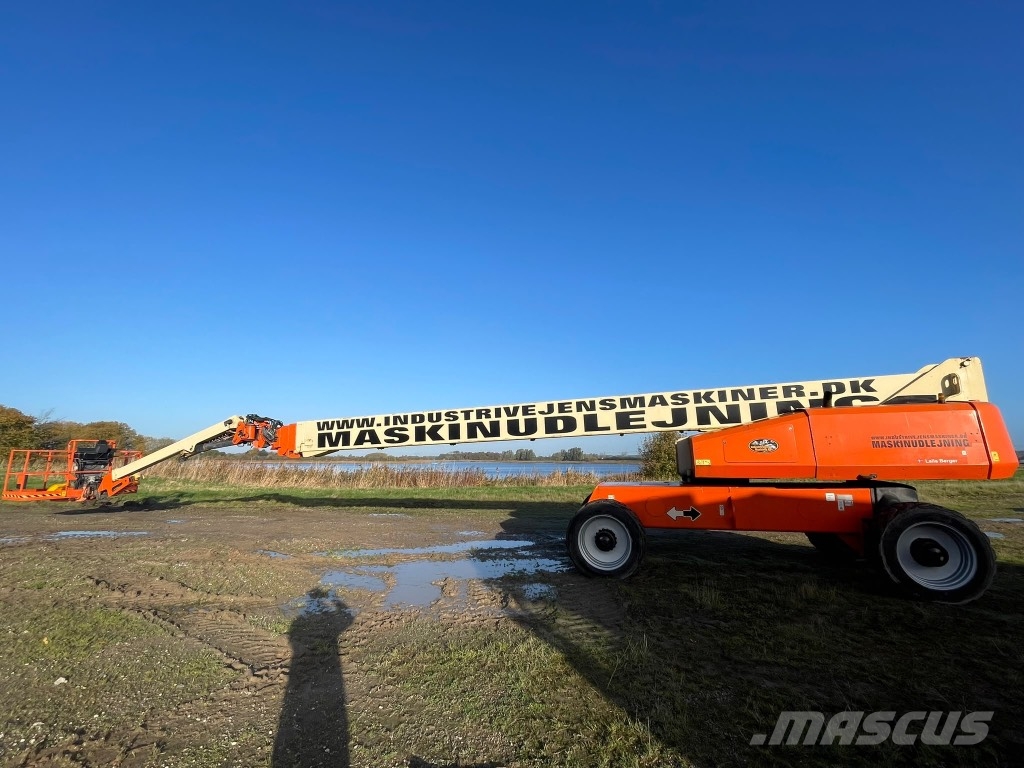 JLG 1500 SJ Teleskopiniai keltuvai