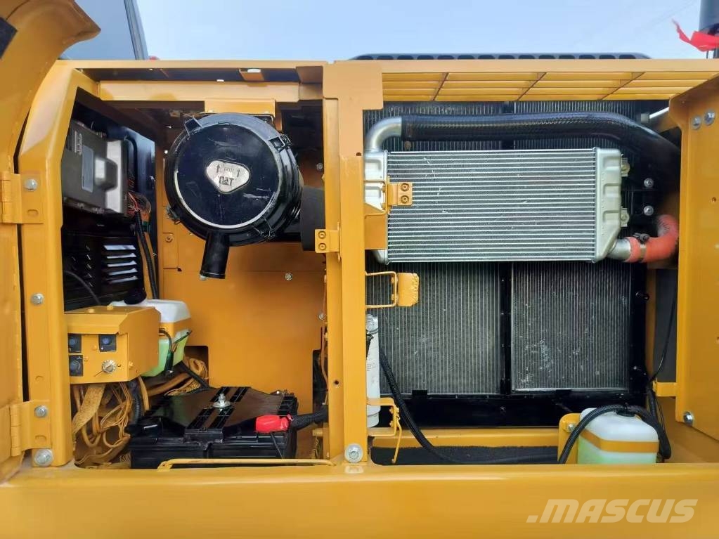 CAT 320 D Raupenbagger