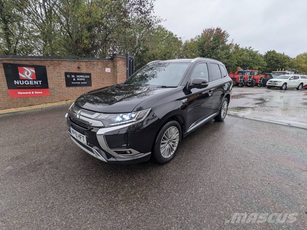 Mitsubishi OUTLANDER Cars