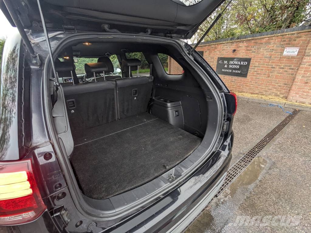 Mitsubishi OUTLANDER Cars