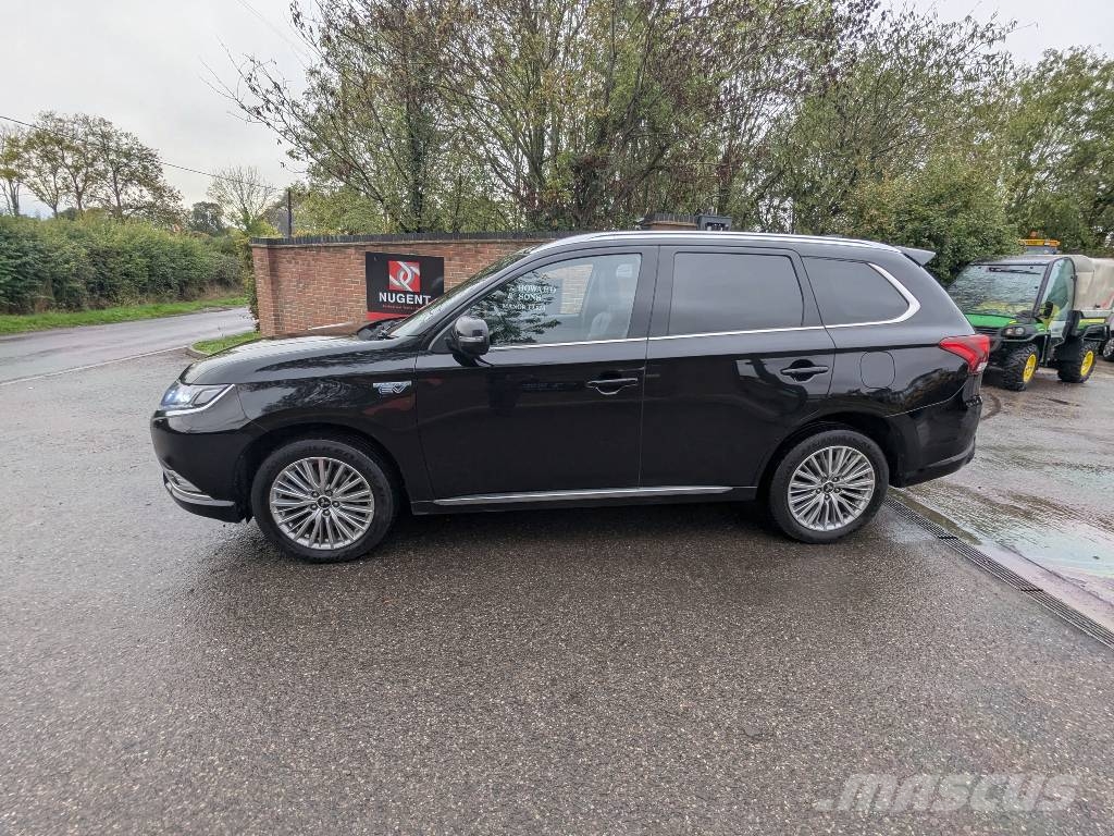 Mitsubishi OUTLANDER Cars