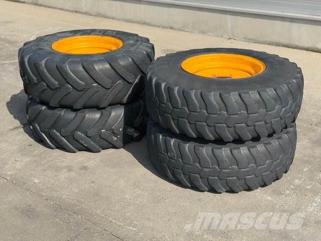 Zettelmeyer ZL 502 USED COMPLET TYRES 12.5R18 Tyres, wheels and rims
