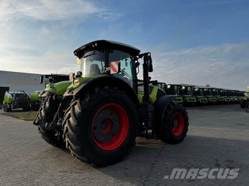 CLAAS AXION 830 트랙터