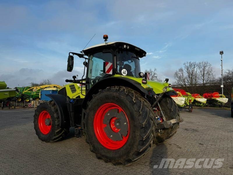 CLAAS AXION 830 트랙터