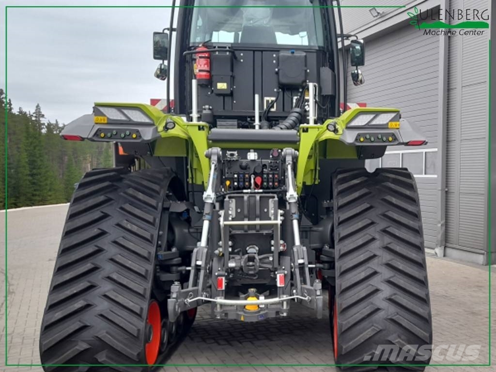CLAAS Xerion 5000 Trac Трактори