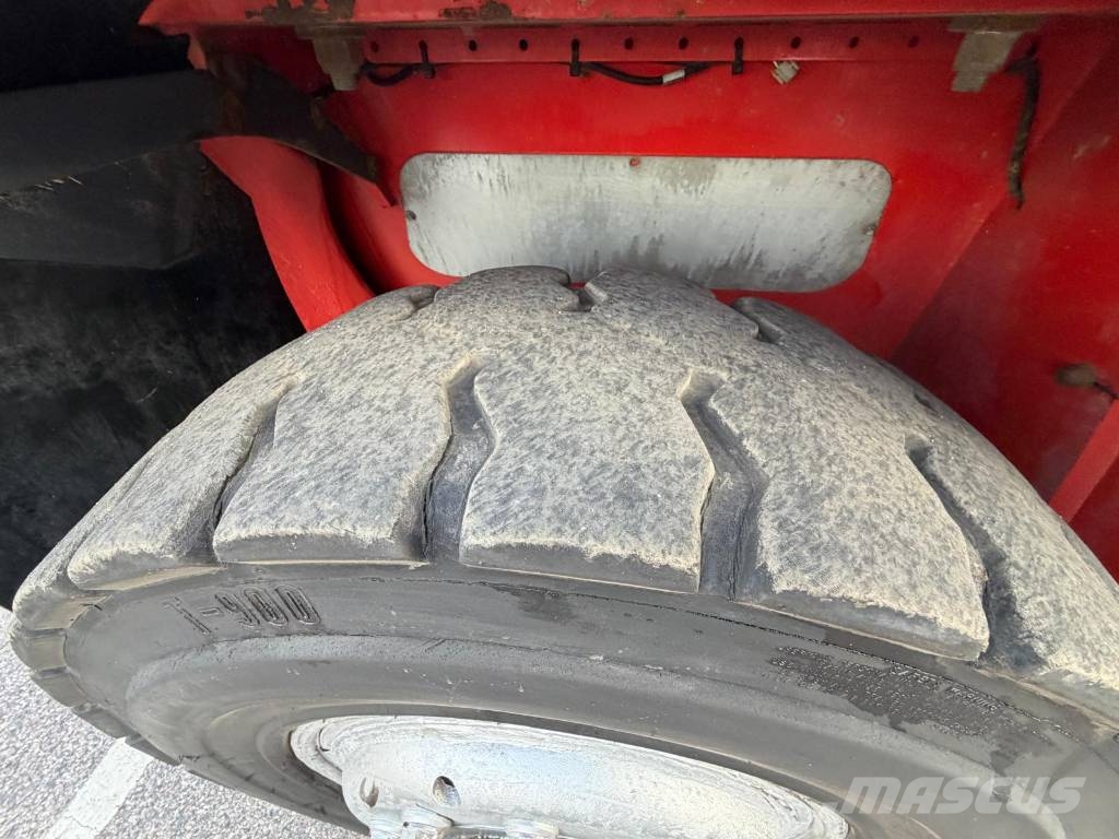 Kalmar DCE 120-6 Dieseltrukit