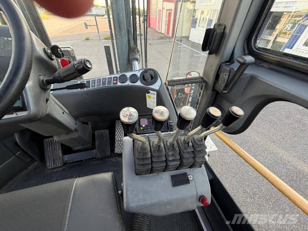 Kalmar DCE 120-6 Dieseltrukit