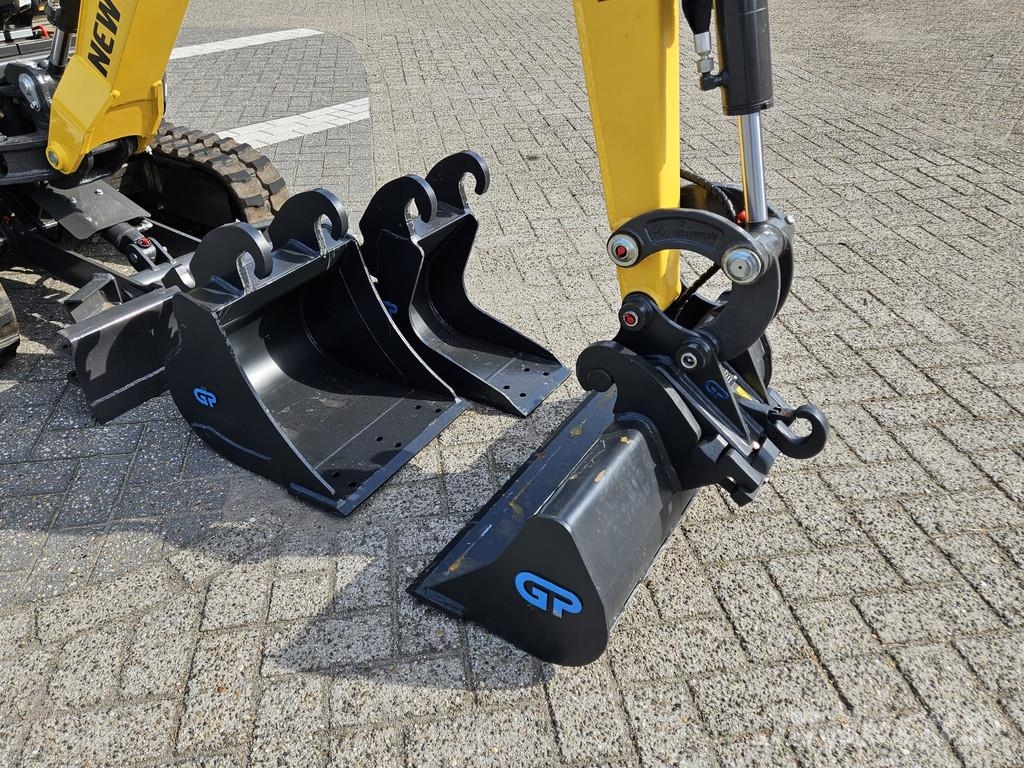 New Holland E12D Rops Minigravemaskiner