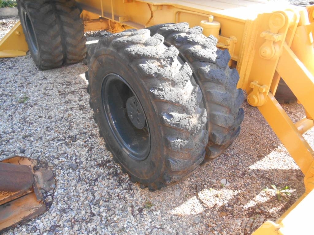 Furukawa 625E Excavadoras de ruedas