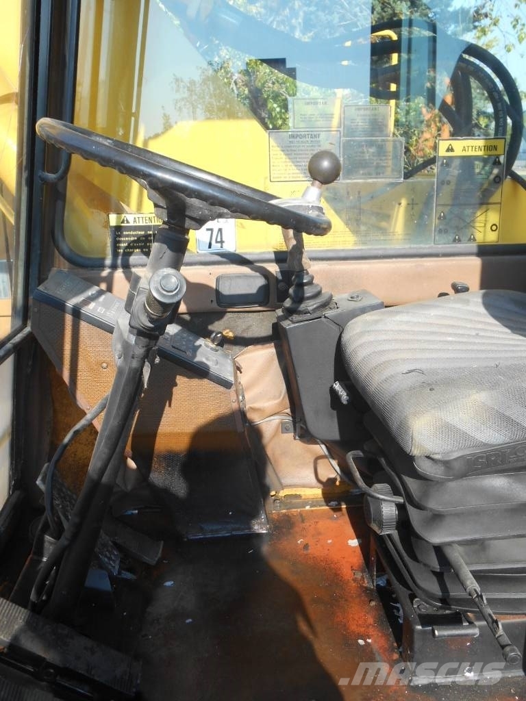 Furukawa 625E Excavadoras de ruedas